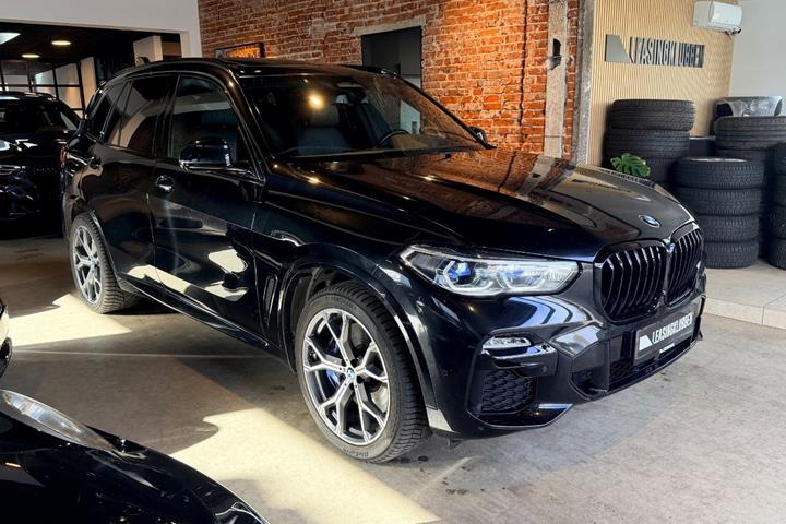 undefined BMW X5 fra 2021