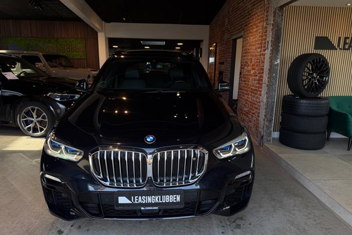 undefined BMW X5 fra 2019