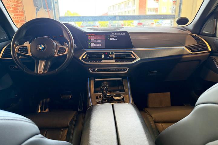 undefined BMW X5 fra 2019