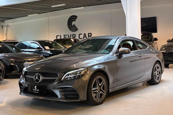 Grå Mercedes C200 fra 2019