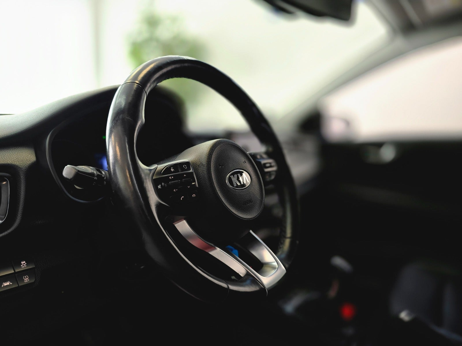 Brun Kia Rio fra 2017