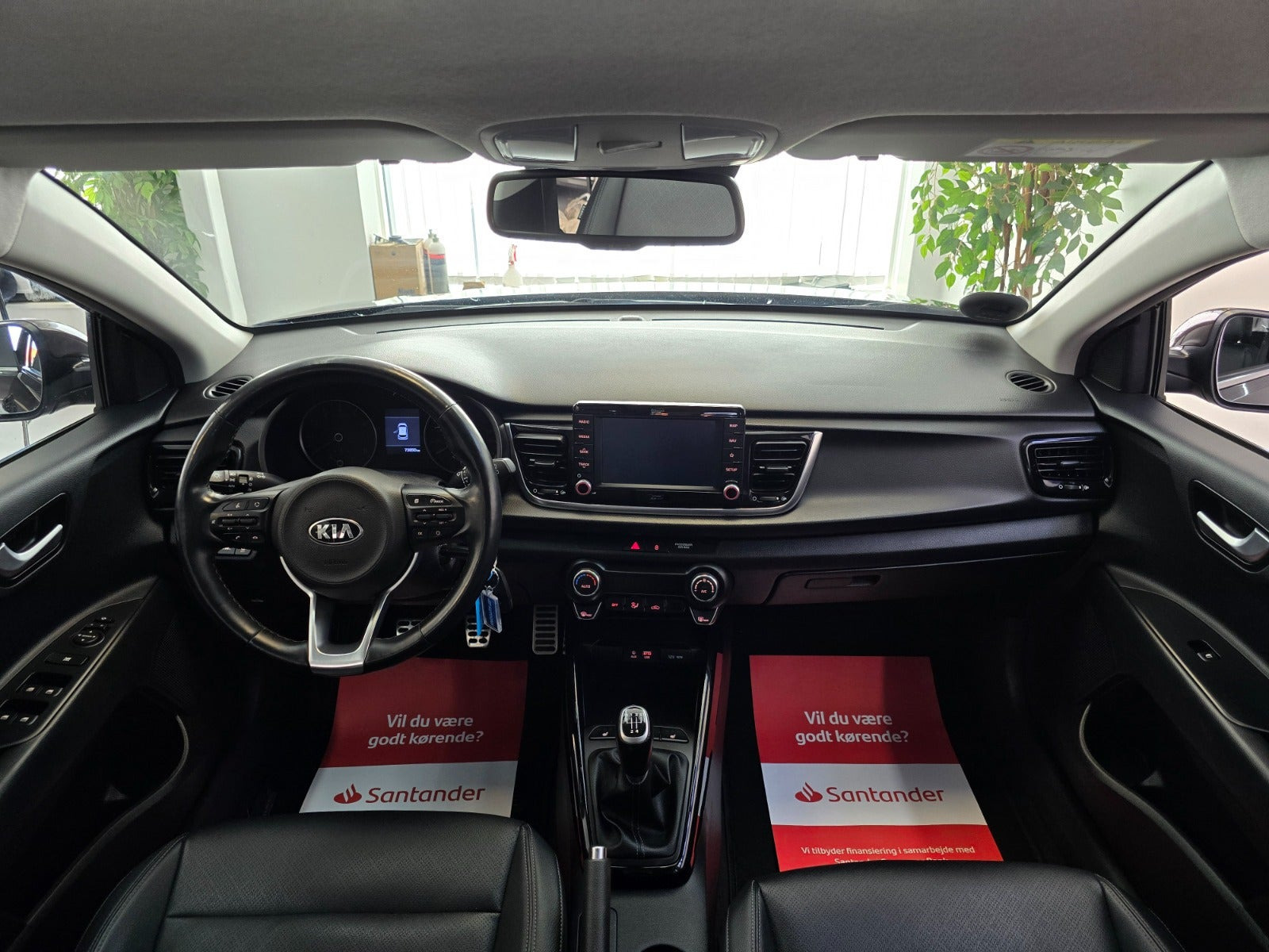 Brun Kia Rio fra 2017