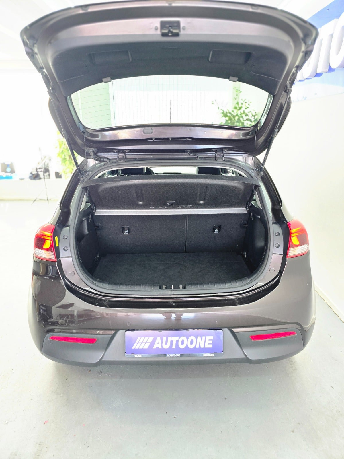 Brun Kia Rio fra 2017