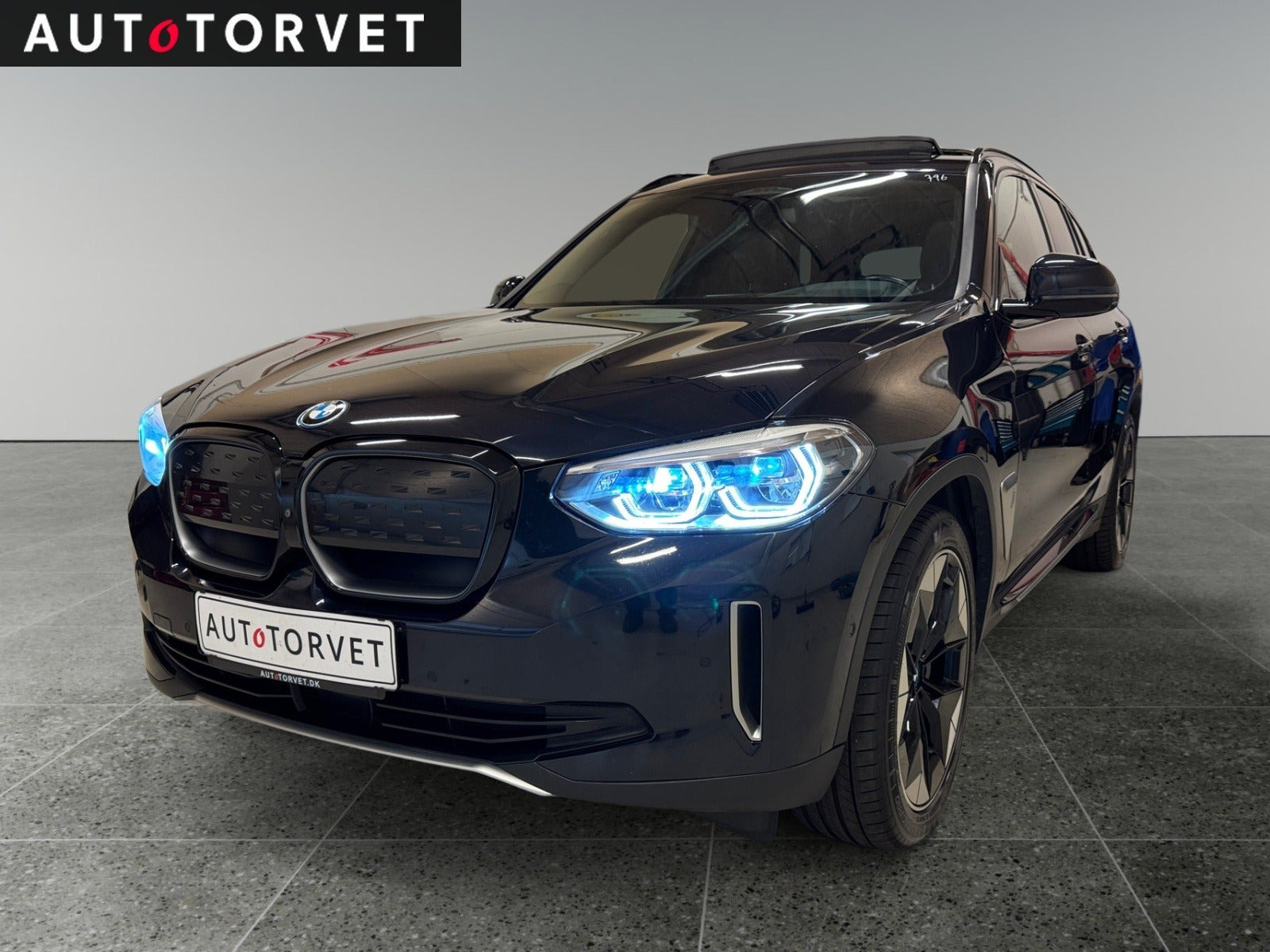 BMW iX3 Charged Impressive