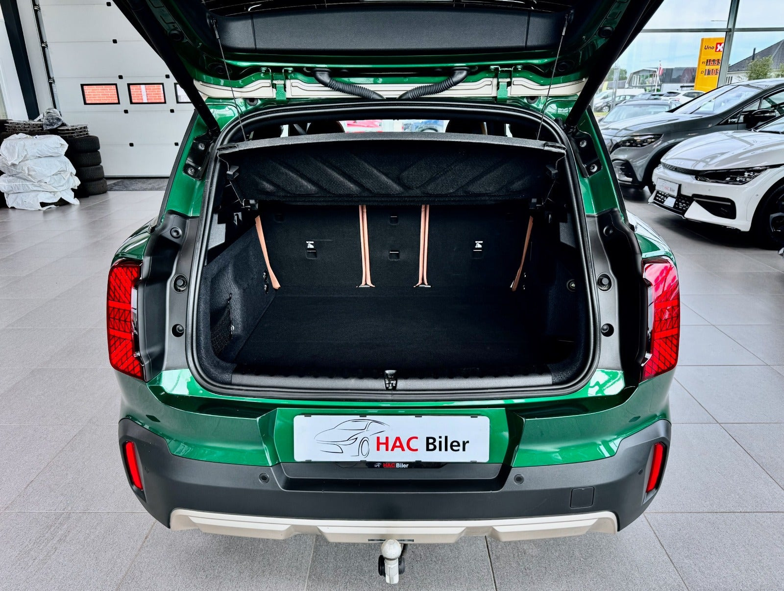 Grøn Mini Countryman SE fra 2024