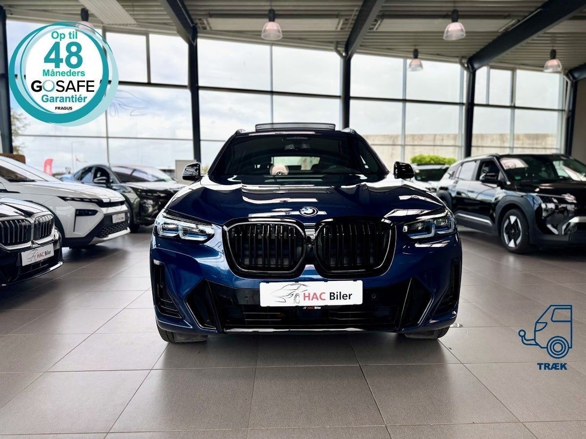 Blå BMW iX3 fra 2023