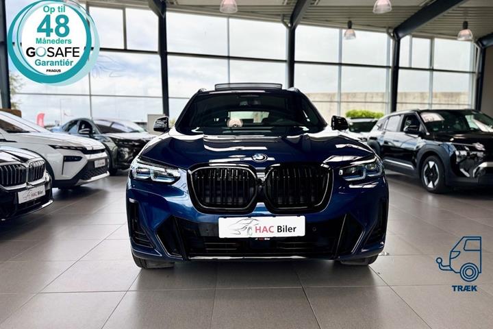 Blå BMW iX3 fra 2023