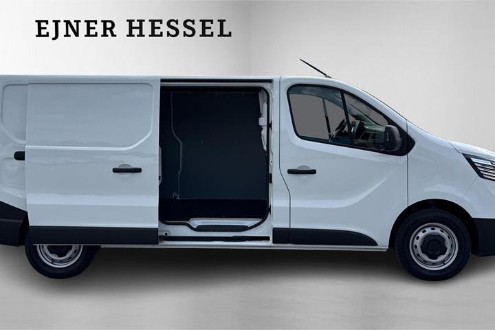 Hvid Renault Trafic fra 2025