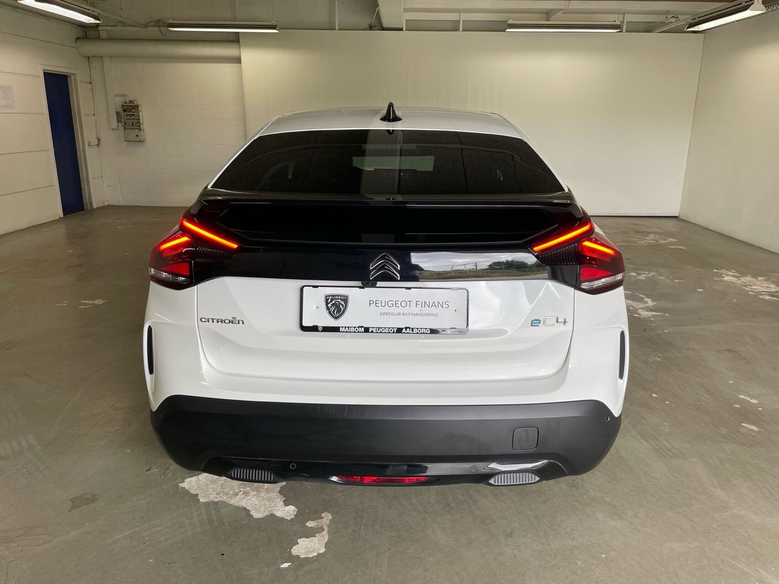Hvid Citroën ë-C4 fra 2023