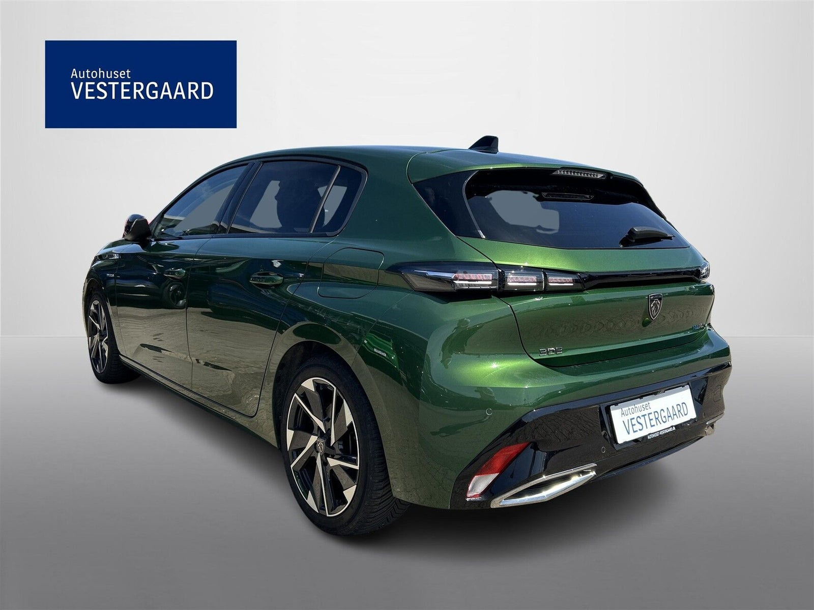 Grøn Peugeot 308 fra 2022
