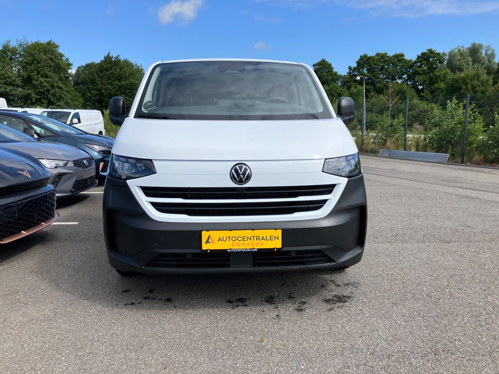 Hvid VW e-Transporter fra 2025
