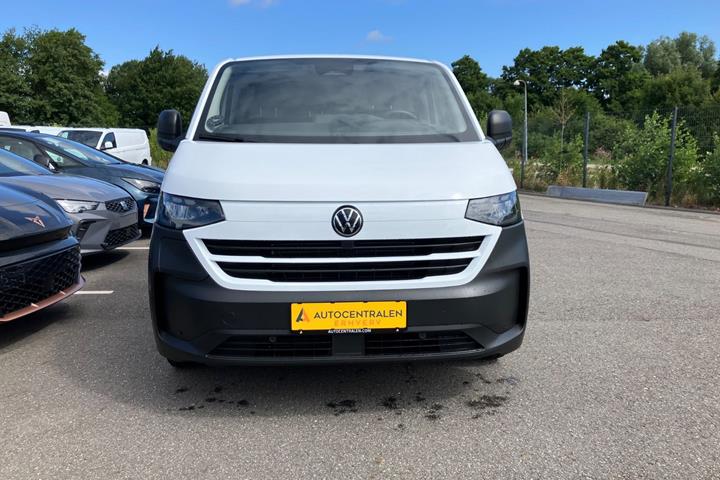 Hvid VW e-Transporter fra 2025