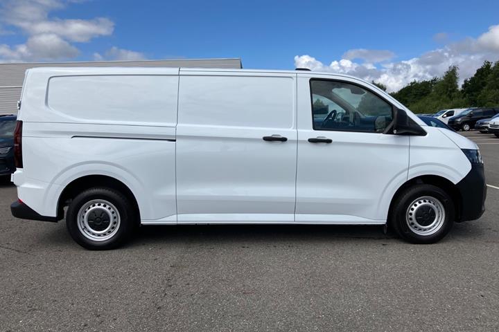 Hvid VW e-Transporter fra 2025