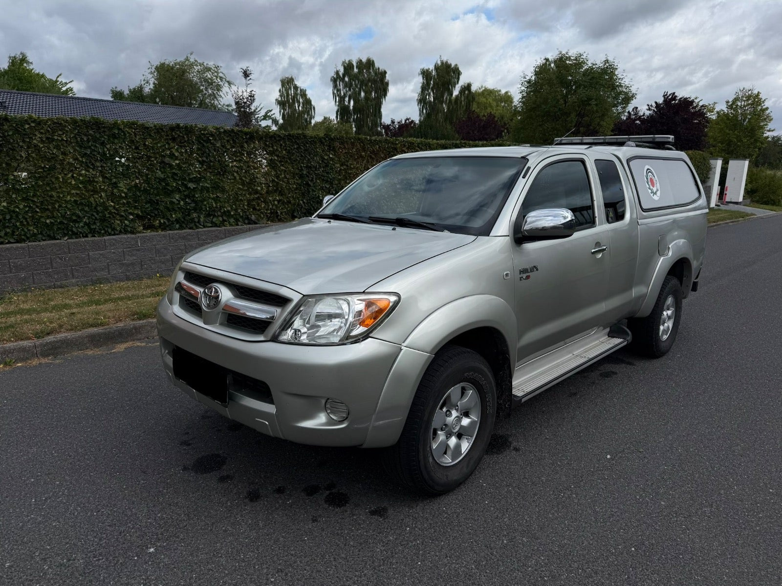 Toyota HiLux 2,5 D-4D 102 Db.Kab 4x4 SR5