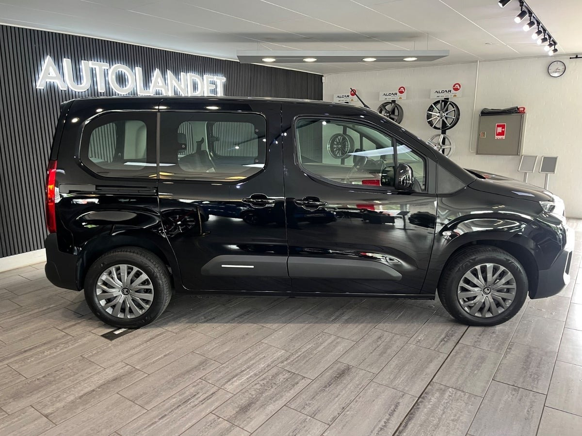 Sort Citroën ë-Berlingo fra 2025