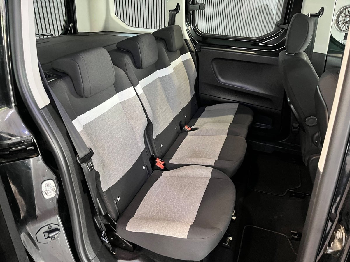 Sort Citroën ë-Berlingo fra 2025