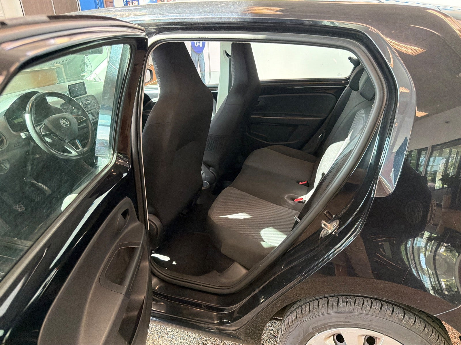 Sort Skoda Citigo fra 2016