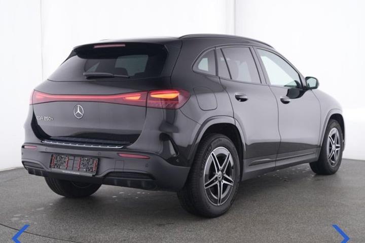 Sort Mercedes EQA250+ fra 2026