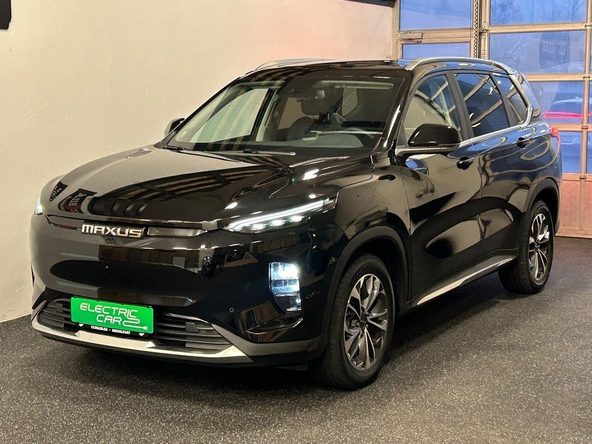 Sort Maxus Euniq6 fra 2024