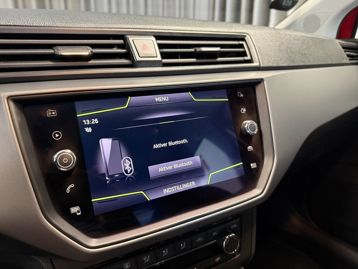 Rød Seat Ibiza fra 2018
