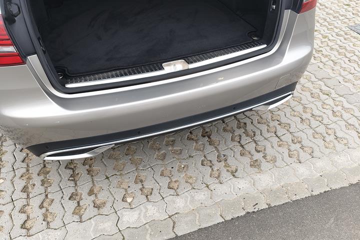 Grå Mercedes C-Klasse fra 2019