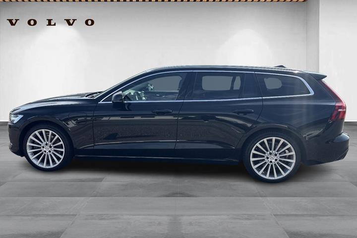 Sort Volvo V60 fra 2021