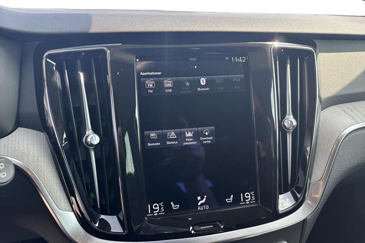 Sort Volvo V60 fra 2021