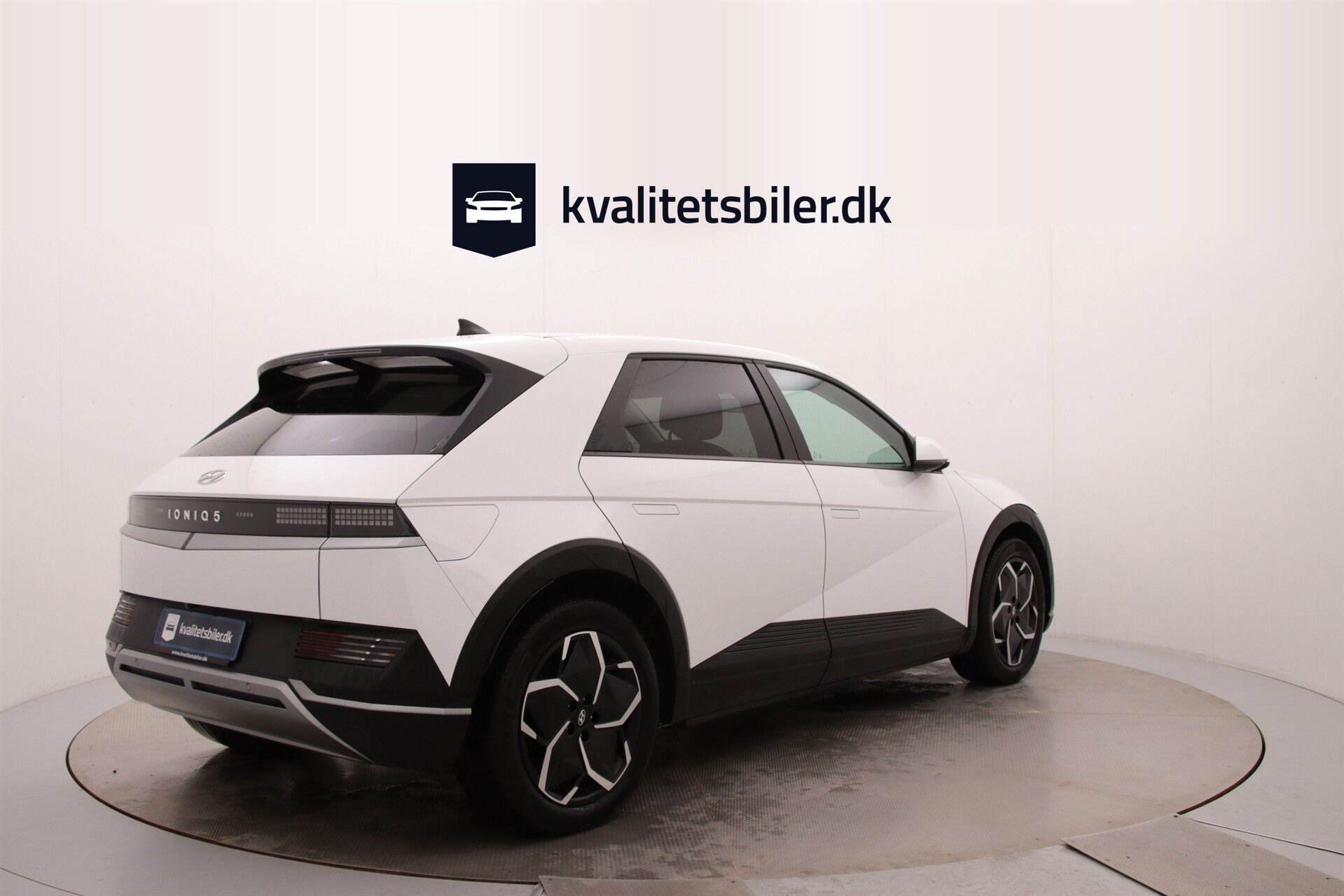 Hvid Hyundai Ioniq 5 fra 2023