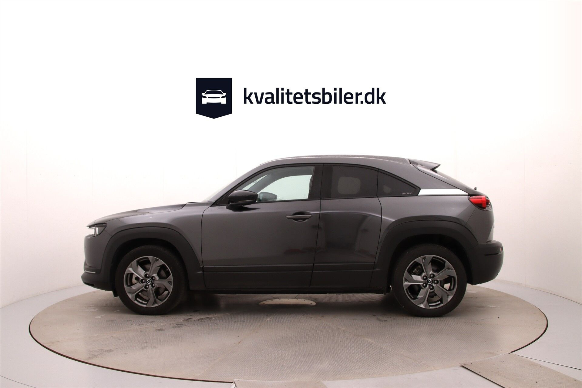 Grå Mazda MX-30 fra 2020