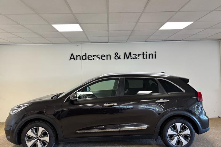 Sort Kia Niro fra 2018