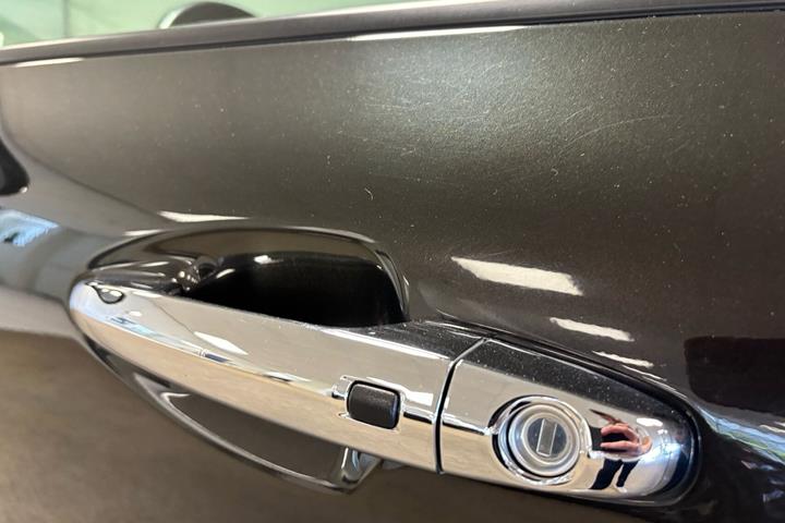 Sort Kia Niro fra 2018