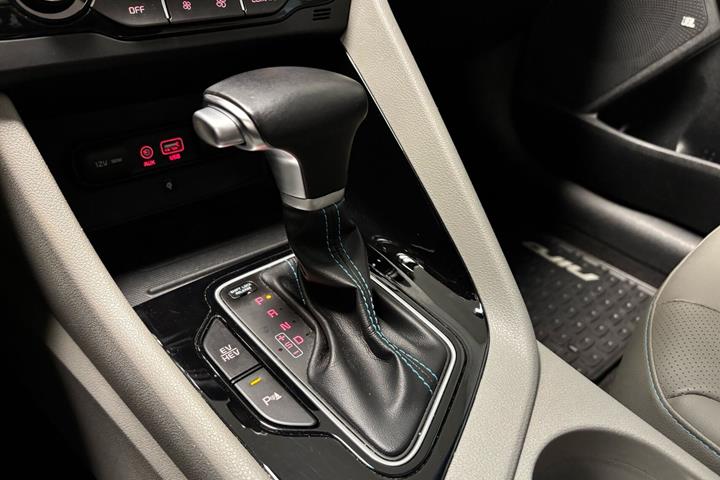 Sort Kia Niro fra 2018