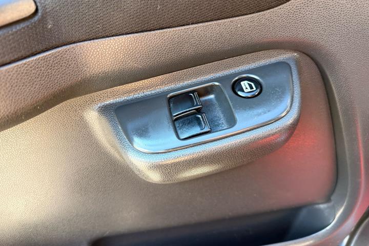 Sort Suzuki Ignis fra 2005