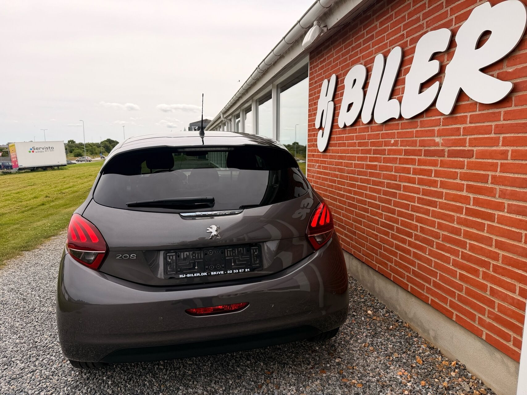 Sort Peugeot 208 fra 2019