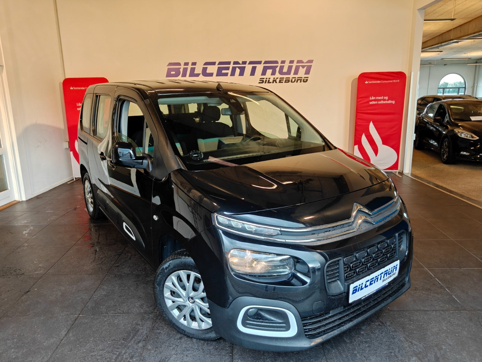 Sort Citroën Berlingo fra 2020