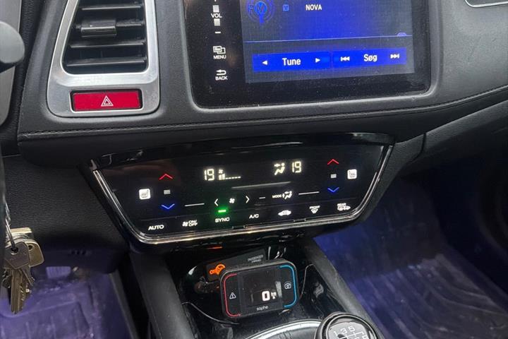 Sort Honda HR-V fra 2016 set indefra