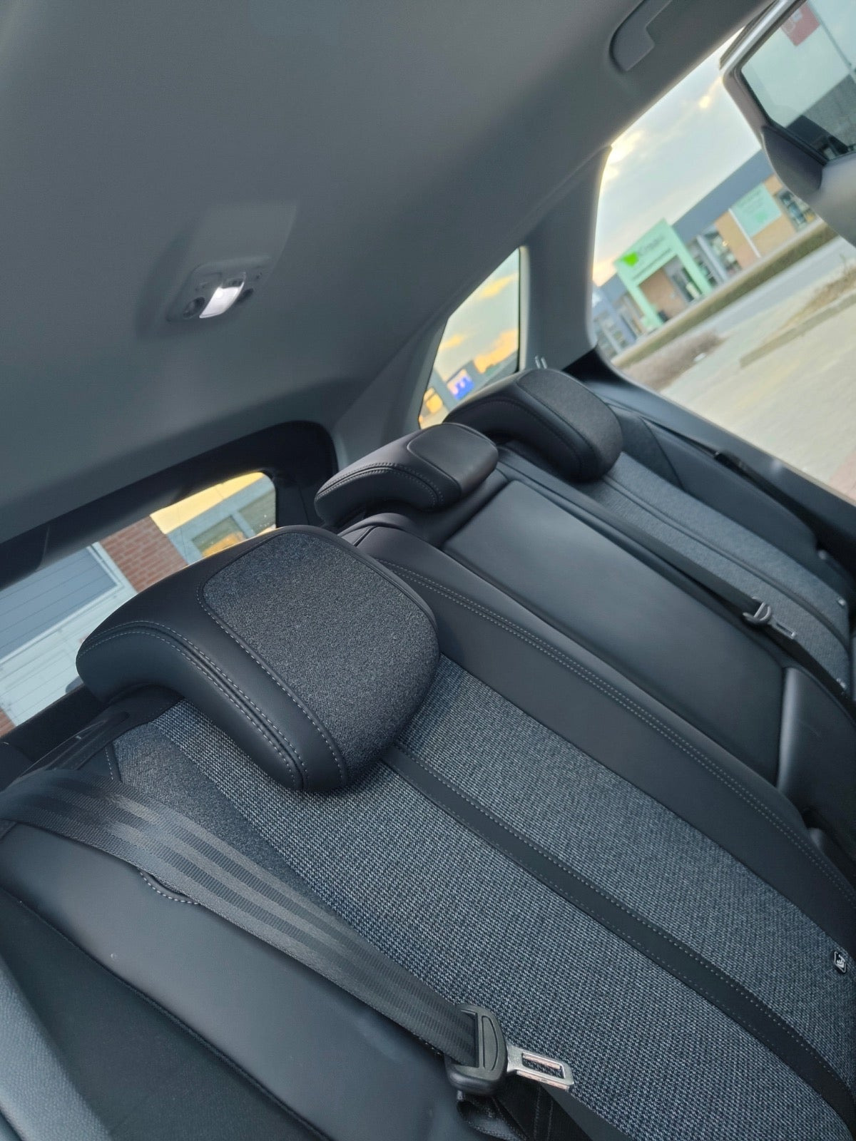 Sølv Peugeot 3008 fra 2019