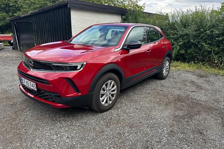 Rød Opel Mokka-e fra 2021