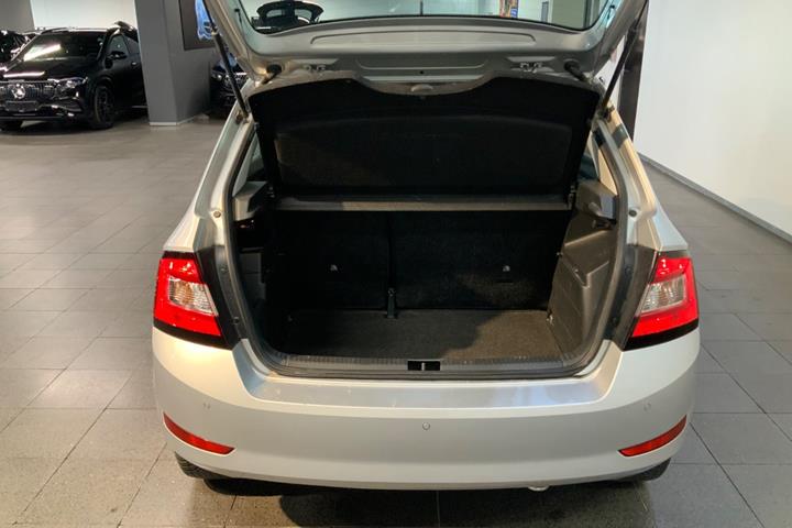 Sølv Skoda Fabia fra 2019