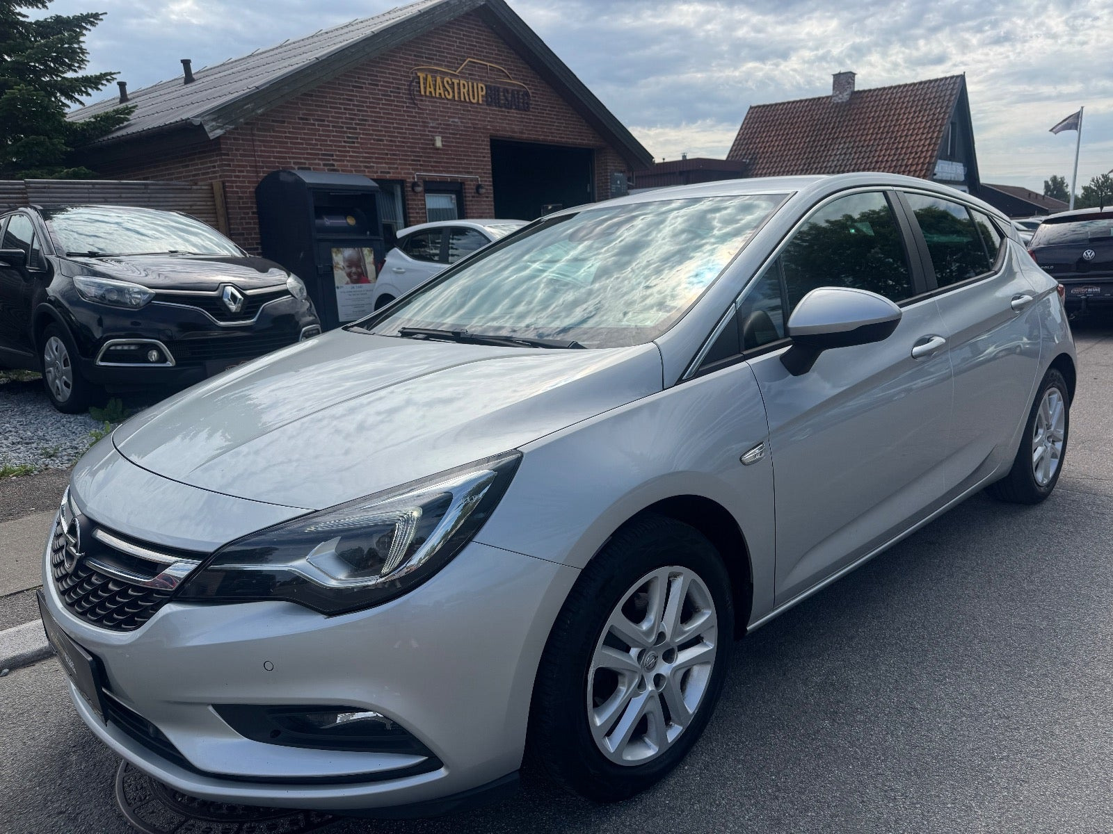 undefined Opel Astra fra 2019