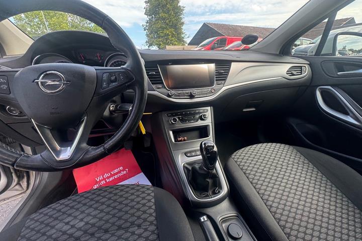undefined Opel Astra fra 2019