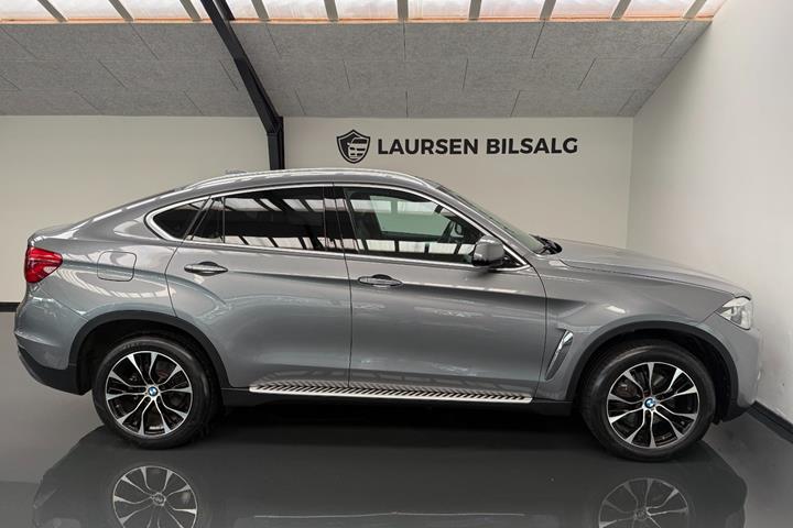 Sølv BMW X6 fra 2016
