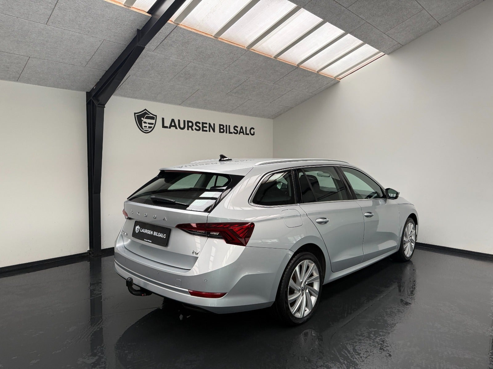 Sølv Skoda Octavia fra 2022