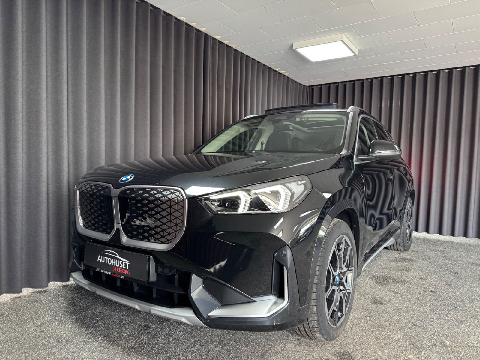 BMW iX1 eDrive20 X-Line