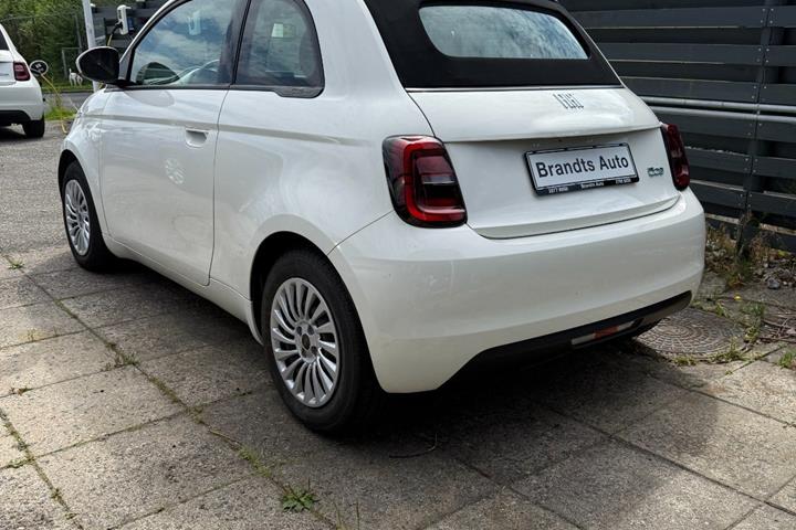 undefined Fiat 500e fra 2023