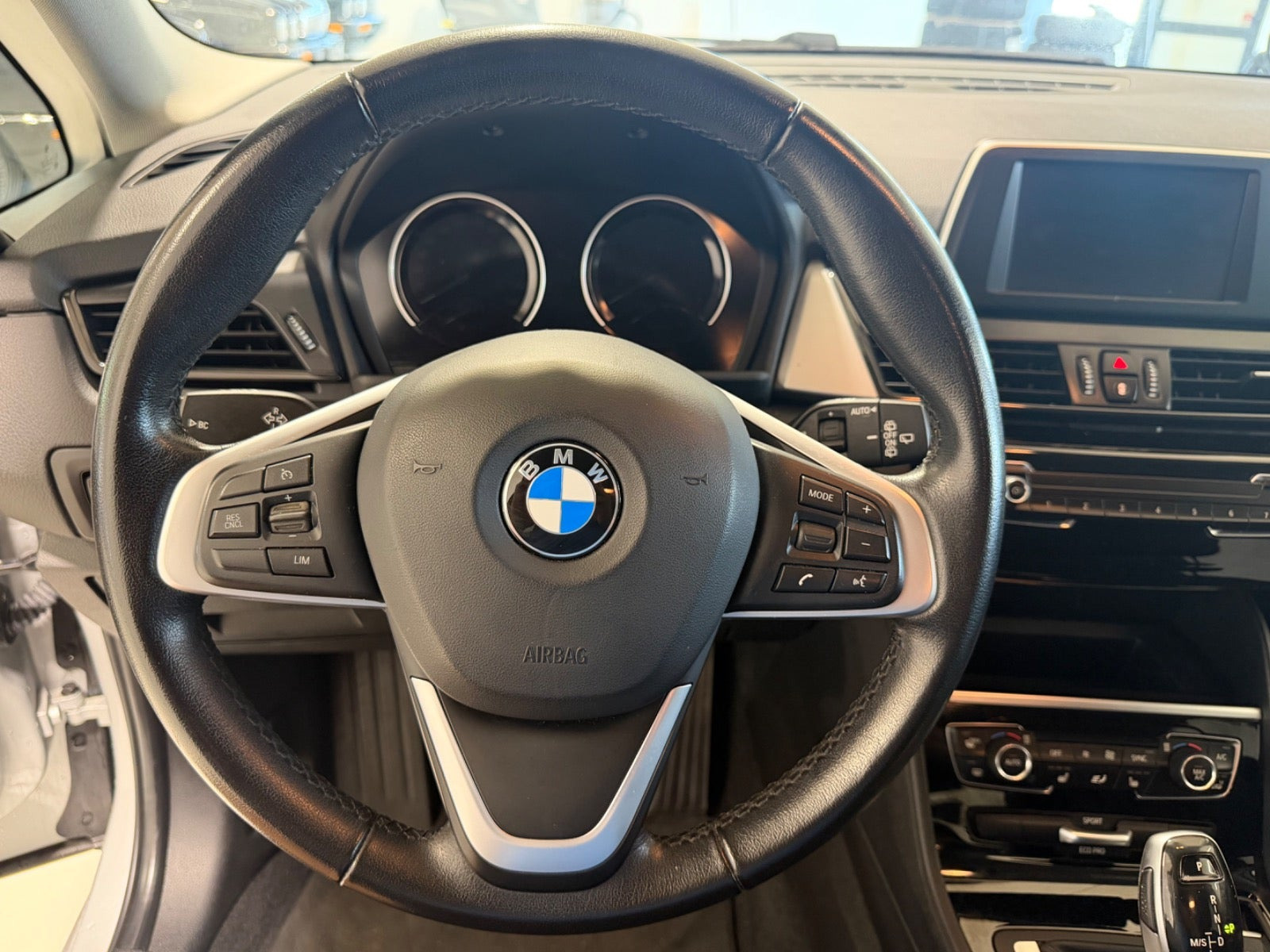 BMW 218d Active Tourer Steptronic, 8-trinn, 150hk, 2019