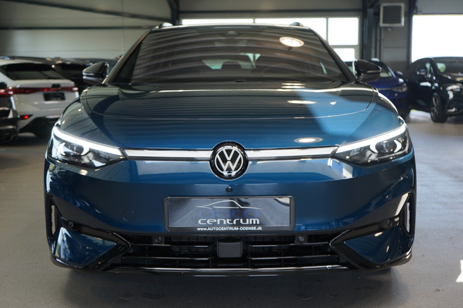 Blå VW ID.7 fra 2025