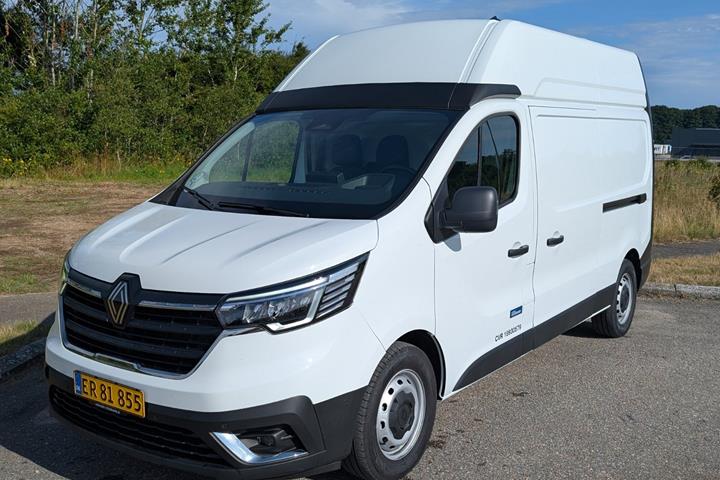 Hvid Renault Trafic fra 2026