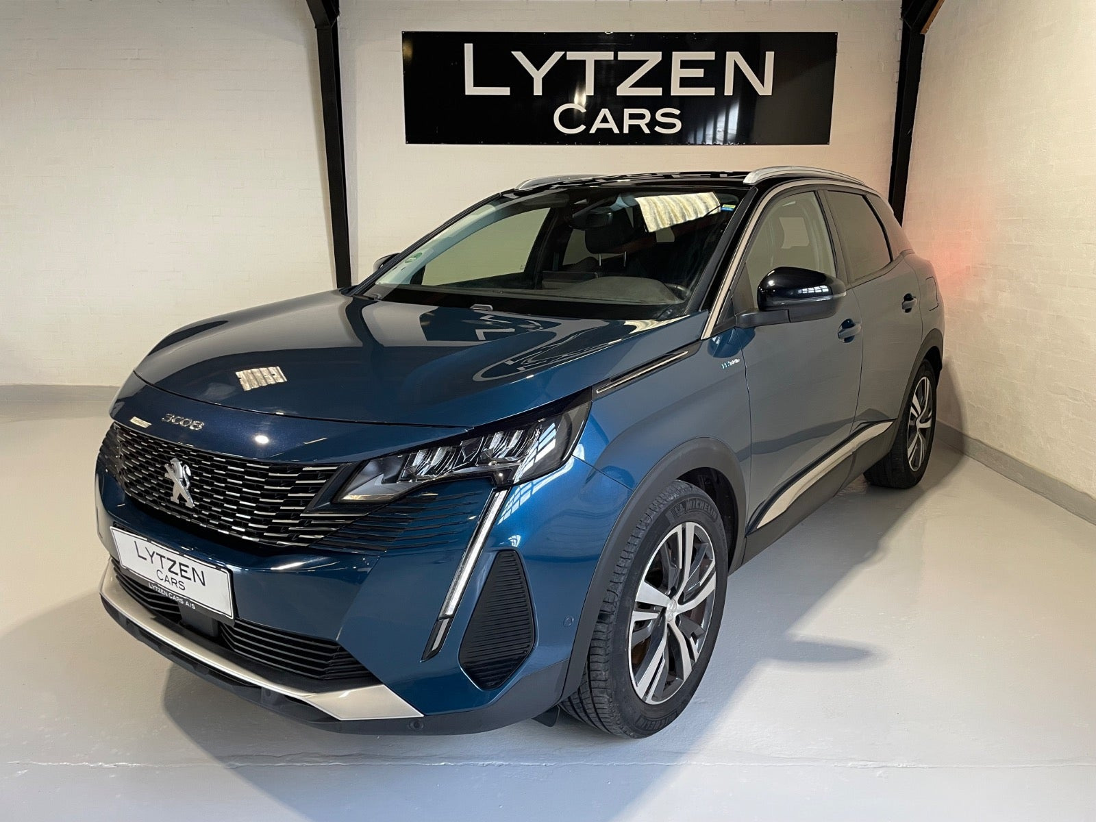 Peugeot 3008 1,6 Hybrid Allure EAT8