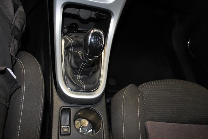 Sort Opel Astra fra 2012